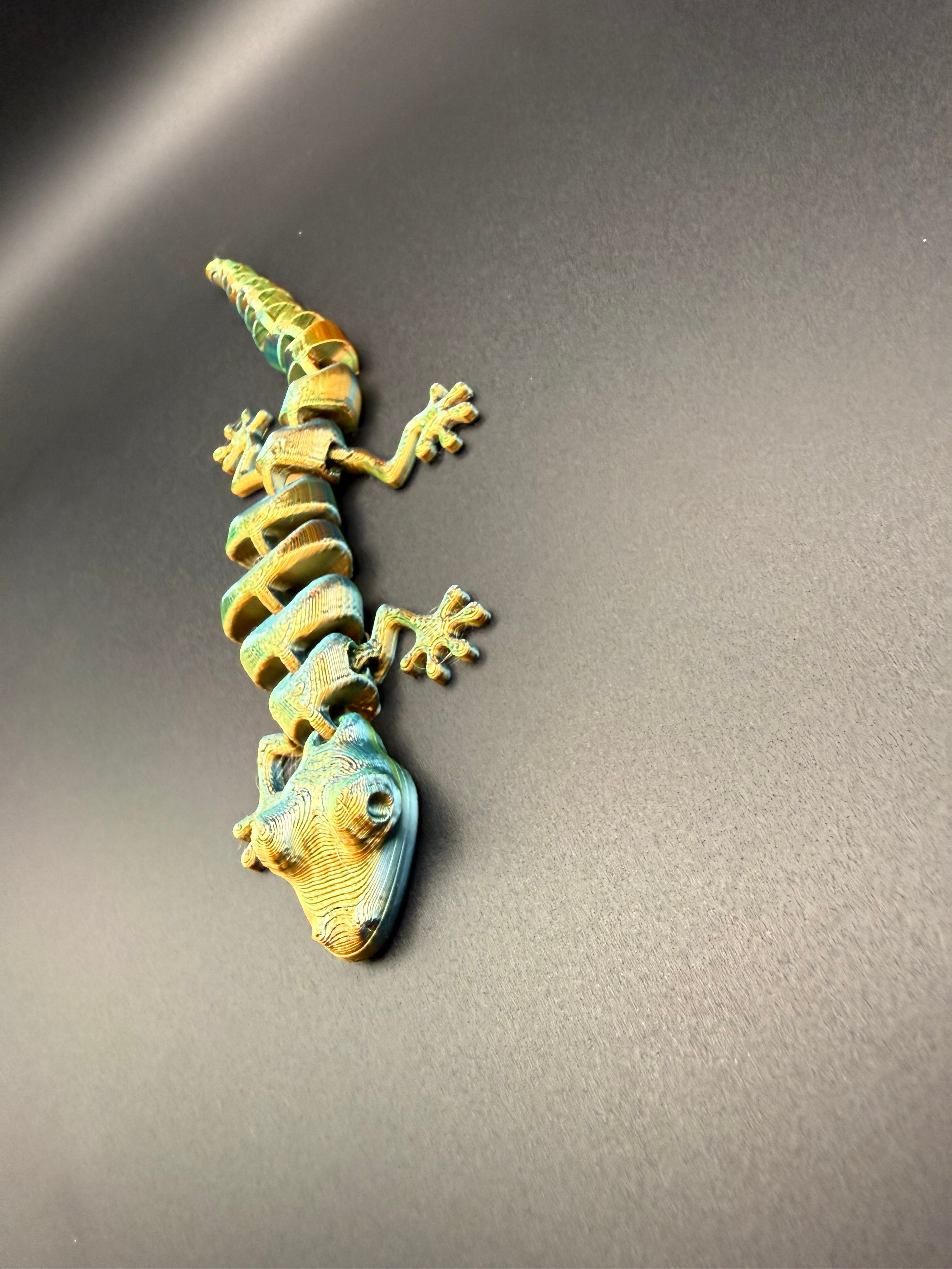 3D printed articulated lizard